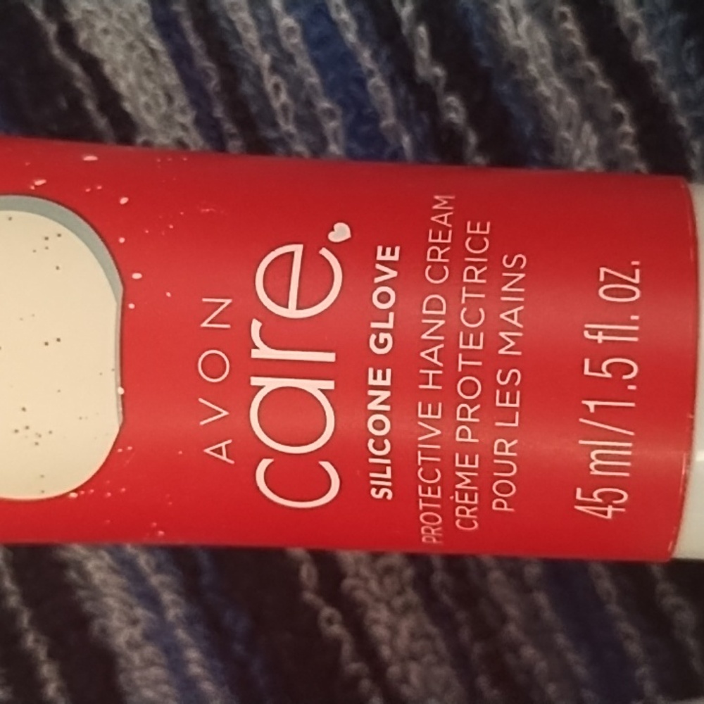 AVON silicone glove BOGO - Picture 3 of 3
